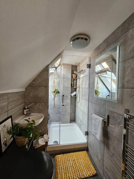 West Kensington Bright Flat Apartman London Kültér fotó